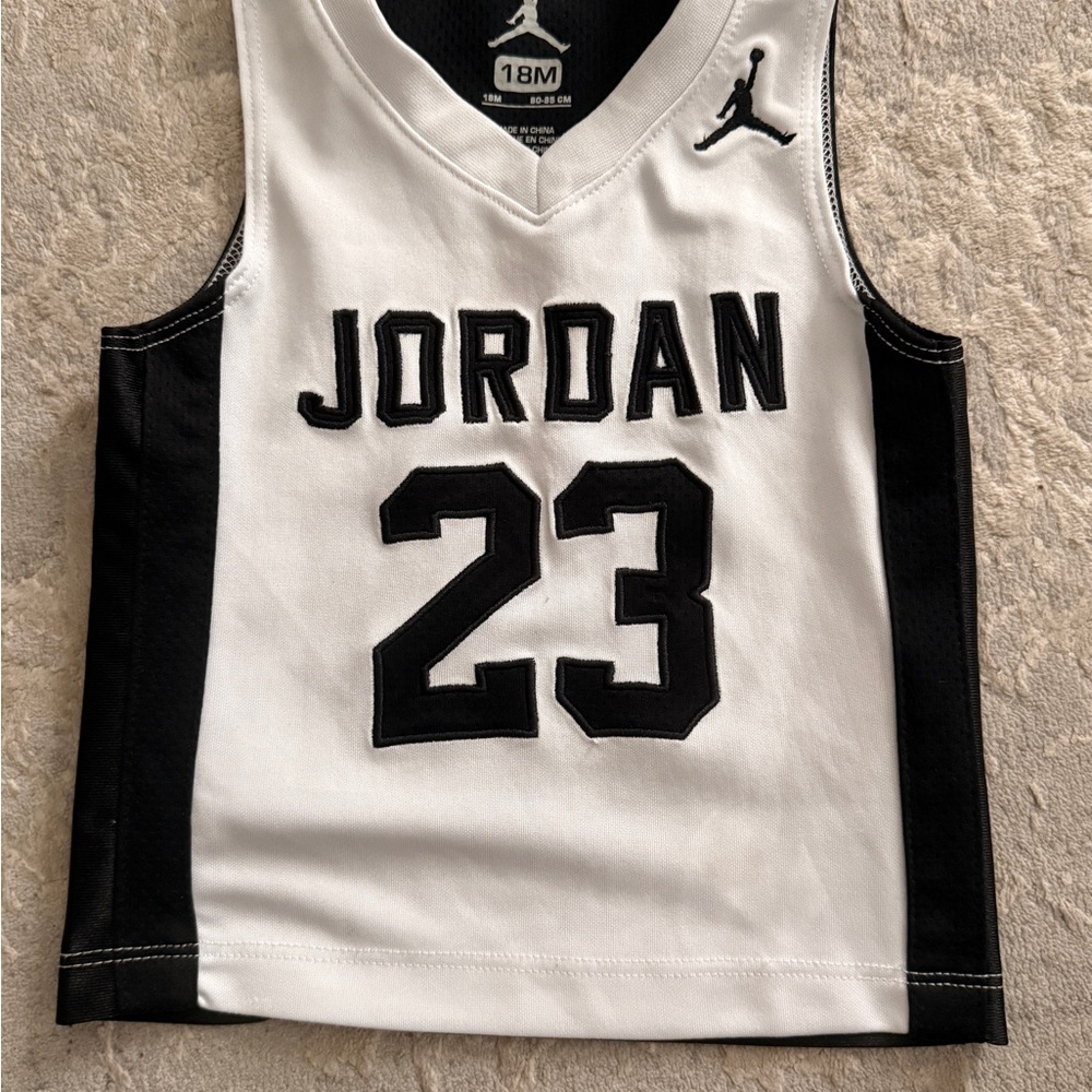 Jordan Baby Jersey in Black and White